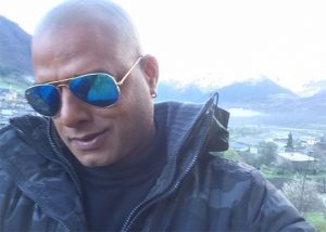 Abhimanyu Singh Bald Pic