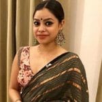 Sumona Chakravarti Indian Actress