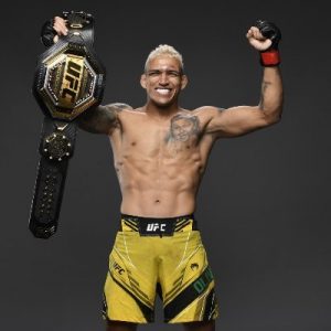 Charles Oliveira height