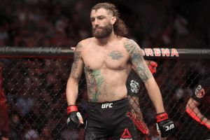 Michael Chiesa height