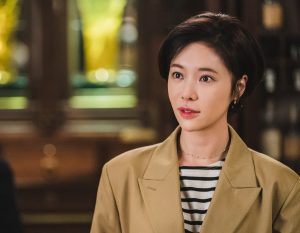 Hwang Jung-eum age